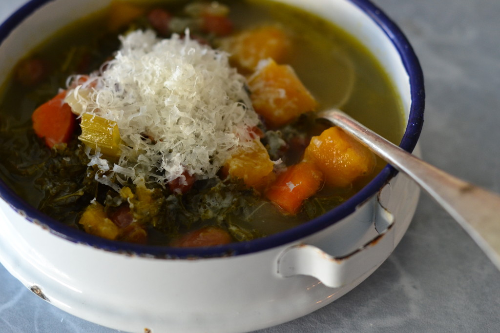 Tuscan kale and bean soup